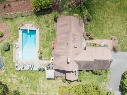 560 Middle Street Amherst, MA 01002 - Photo 40 of 40