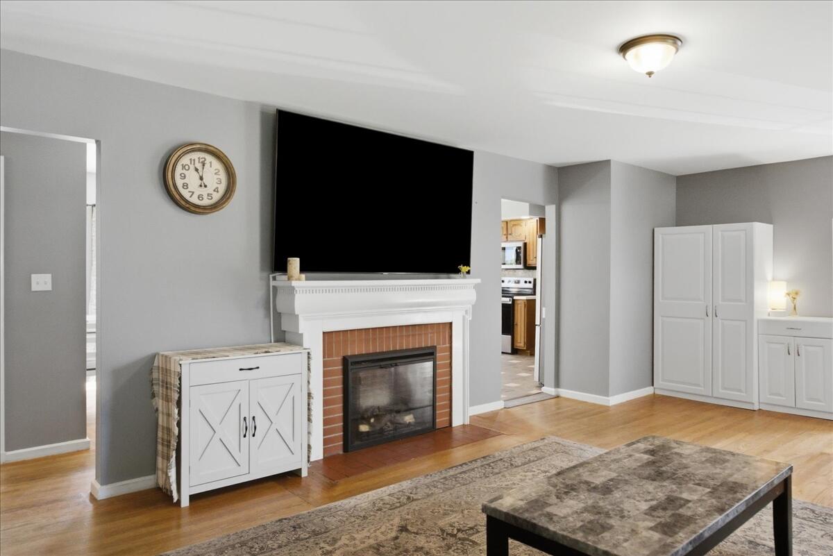 30 Birch Road Auburn, ME 04210 - Photo 31 of 101 038-03_Living Room 05