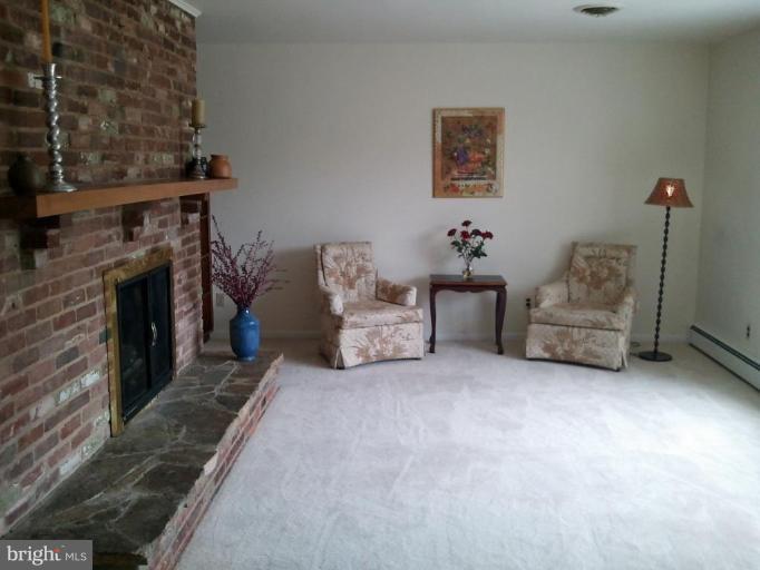 1900 Merrifields Drive Silver Spring, MD 20906 - Photo 22 of 22 Living Room