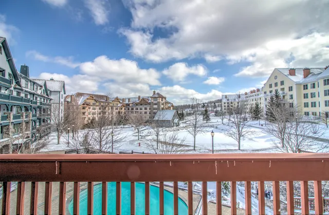 $1,050,000 | 759 Stratton Mountain Road, Unit 239, Stratton, VT 05155