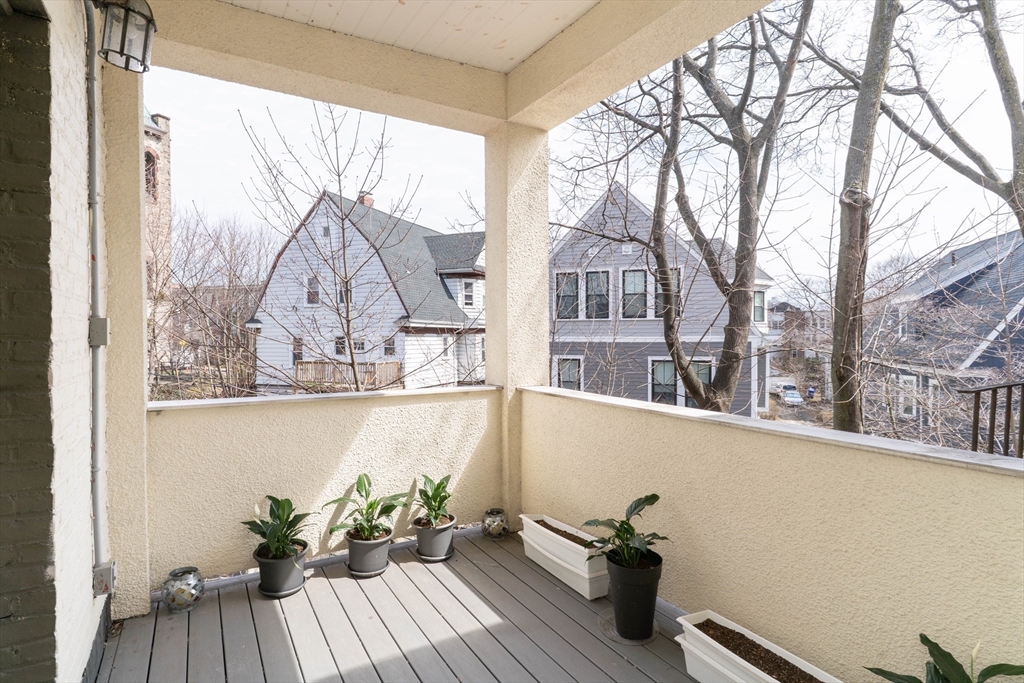 17 Radcliffe Road, Unit 10 Boston, MA 02134 - Photo 27 of 32