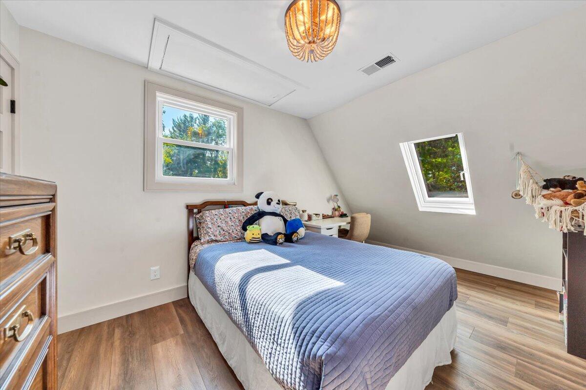 3007 Green Ridge Road Roanoke, VA 24019 - Photo 25 of 56 a bedroom with a bed and a window