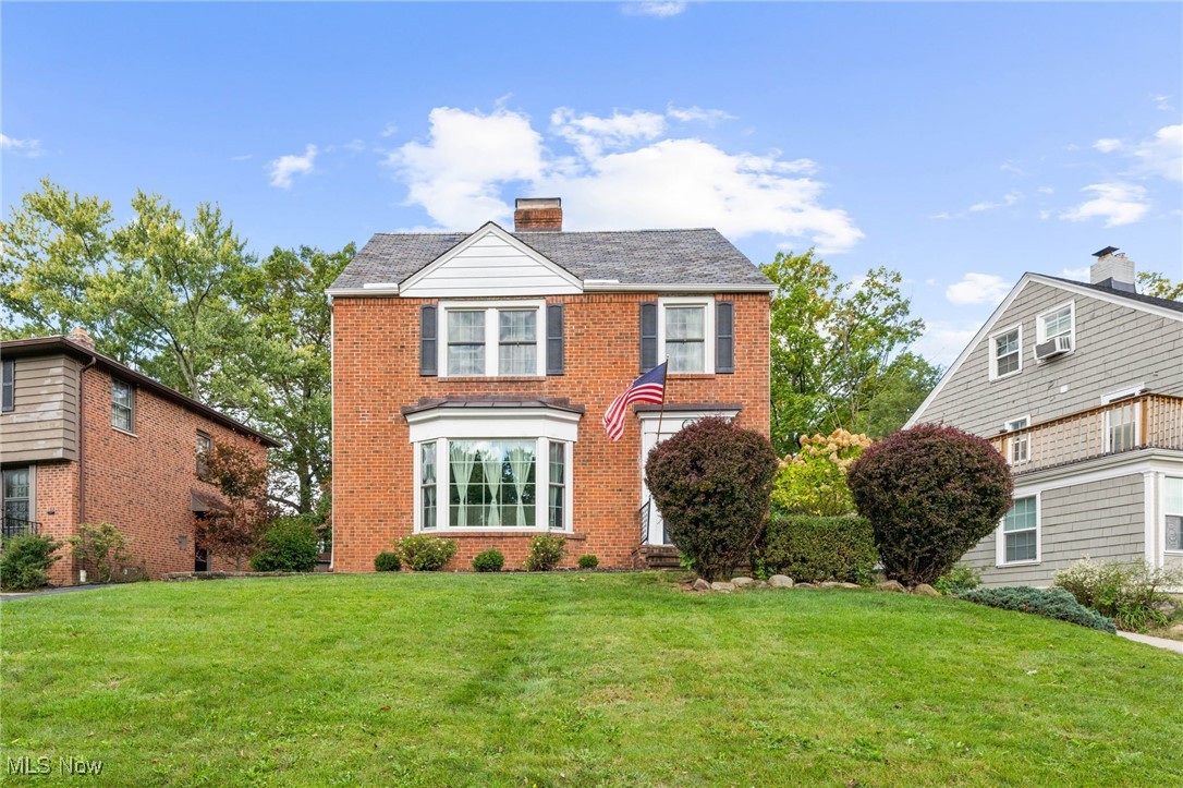 2244 Edgerton Road Cleveland, OH 44118 - Photo 1 of 38 Gallery Image 1