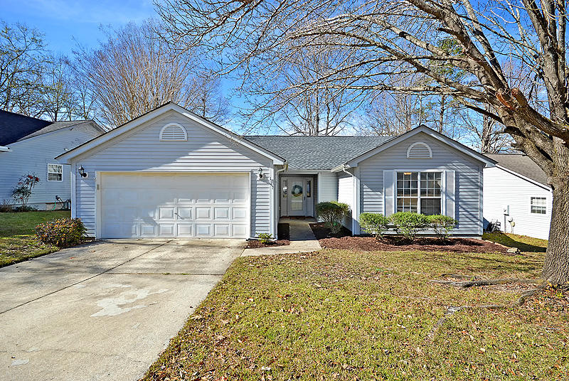 121 Lowndes Road Goose Creek, SC 29445 - Photo 2 of 29 DSC_0333-copy