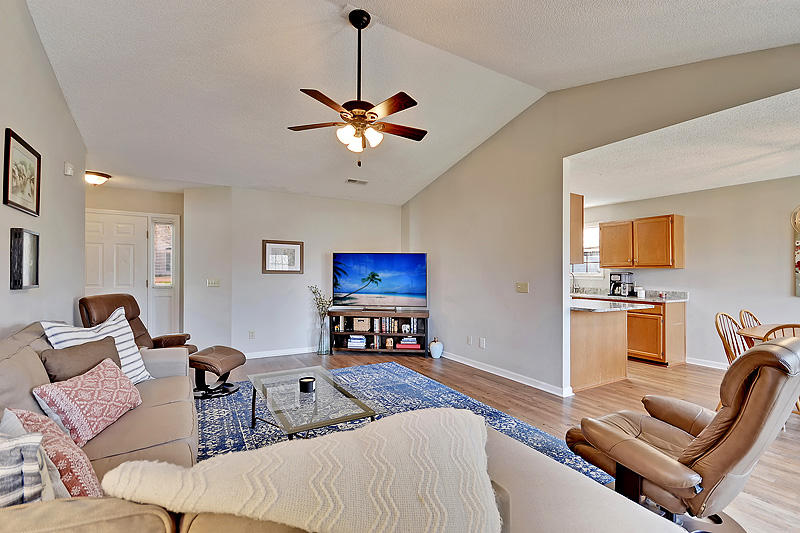 121 Lowndes Road Goose Creek, SC 29445 - Photo 11 of 29 DSC_0405_DSC_0411-copy