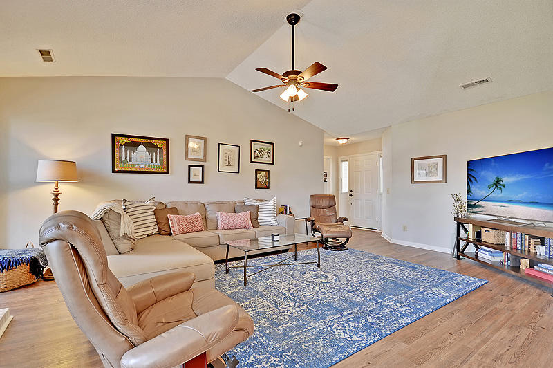 121 Lowndes Road Goose Creek, SC 29445 - Photo 10 of 29 DSC_0397_DSC_0404-copy