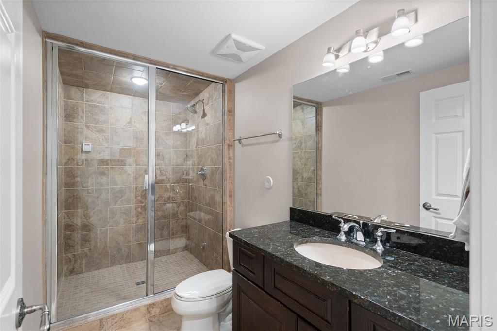 511 Warson Road Ladue, MO 63124 - Photo 57 of 66