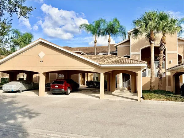 $1,900 | 819 Fairwaycove Lane, Unit 102, Bradenton, FL 34212