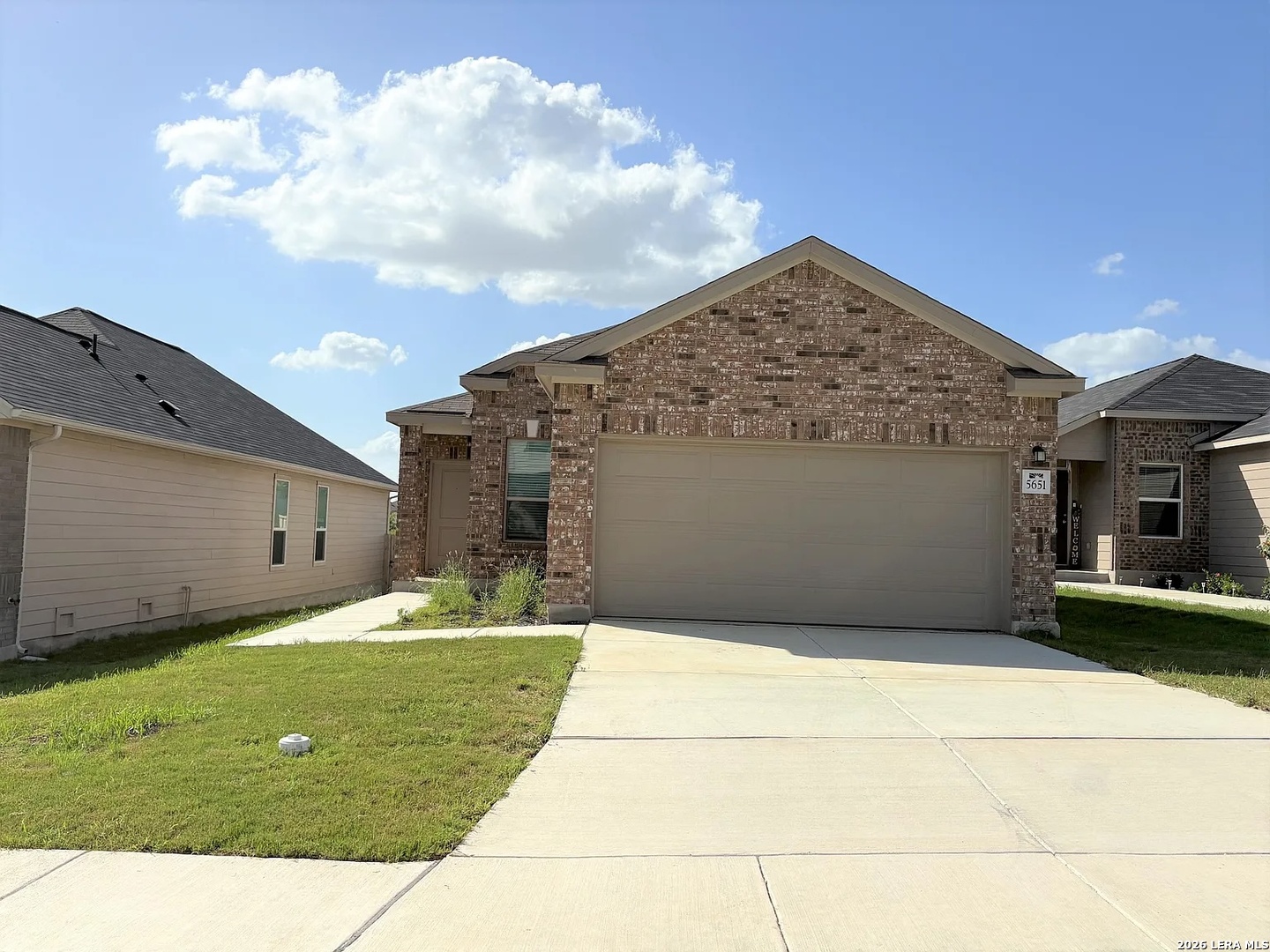 5651 Foppiano Loop Converse, TX 78109 - Photo 1 of 15