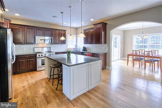 507 Orchard Road Lemoyne, PA 17043 - Photo 4 of 25 Gallery Image 4