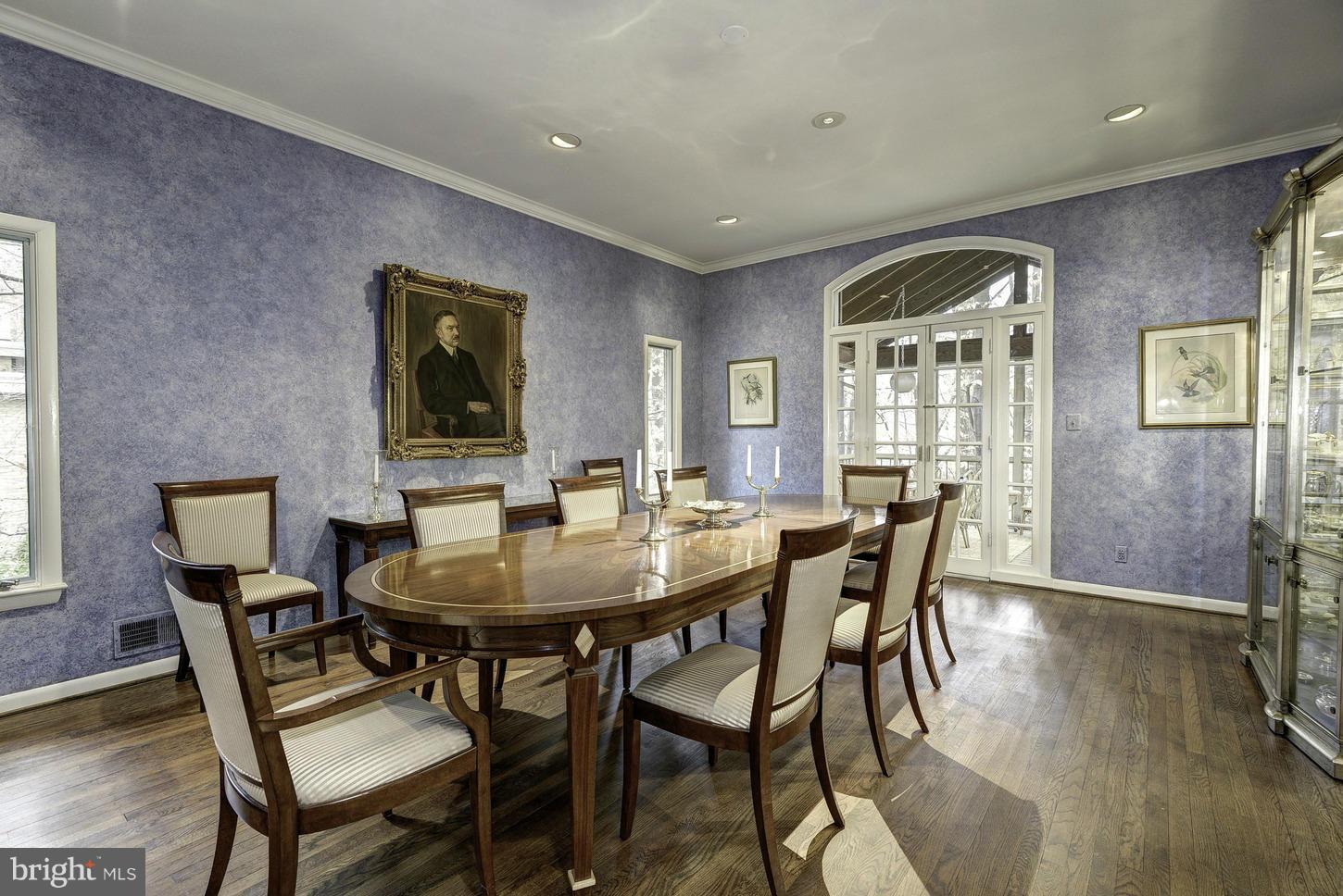 4111 North Ridgeview Road Arlington, VA 22207 - Photo 6 of 21 Dining Room