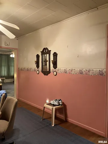 $55,000 | 335 South Harrison Street, Blandinsville, IL 61420