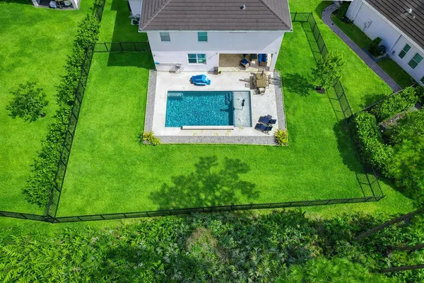 $1,219,000 | 684 Southwest Pennfield Terrace, Stuart, FL 34997