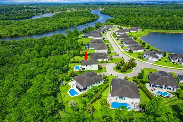 $1,219,000 | 684 Southwest Pennfield Terrace, Stuart, FL 34997