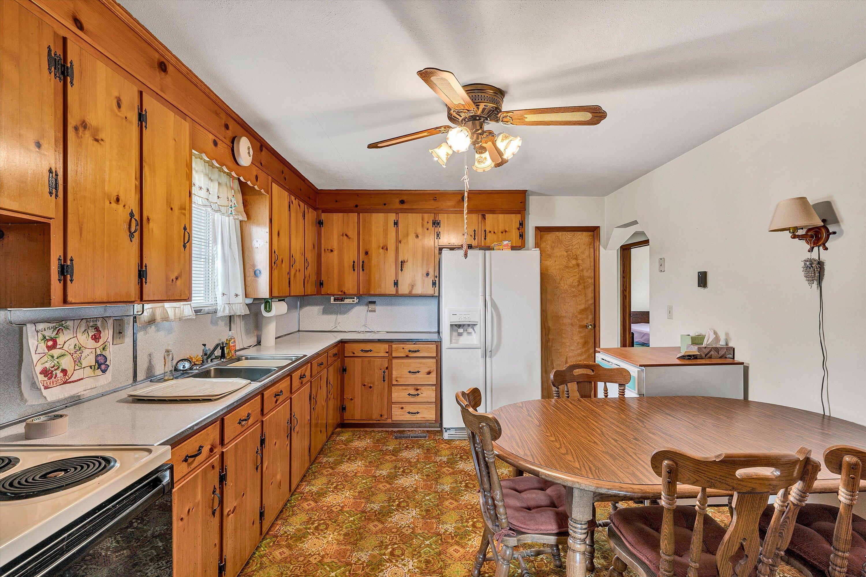 1151 Wheatland Road Buchanan, VA 24066 - Photo 16 of 45 16-SGP-05644