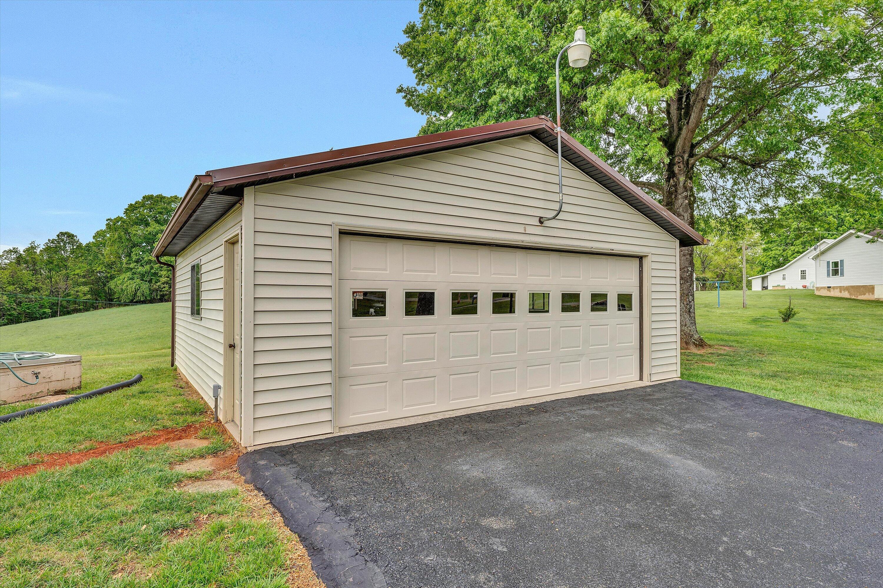 1151 Wheatland Road Buchanan, VA 24066 - Photo 34 of 45 34-SGP-05704