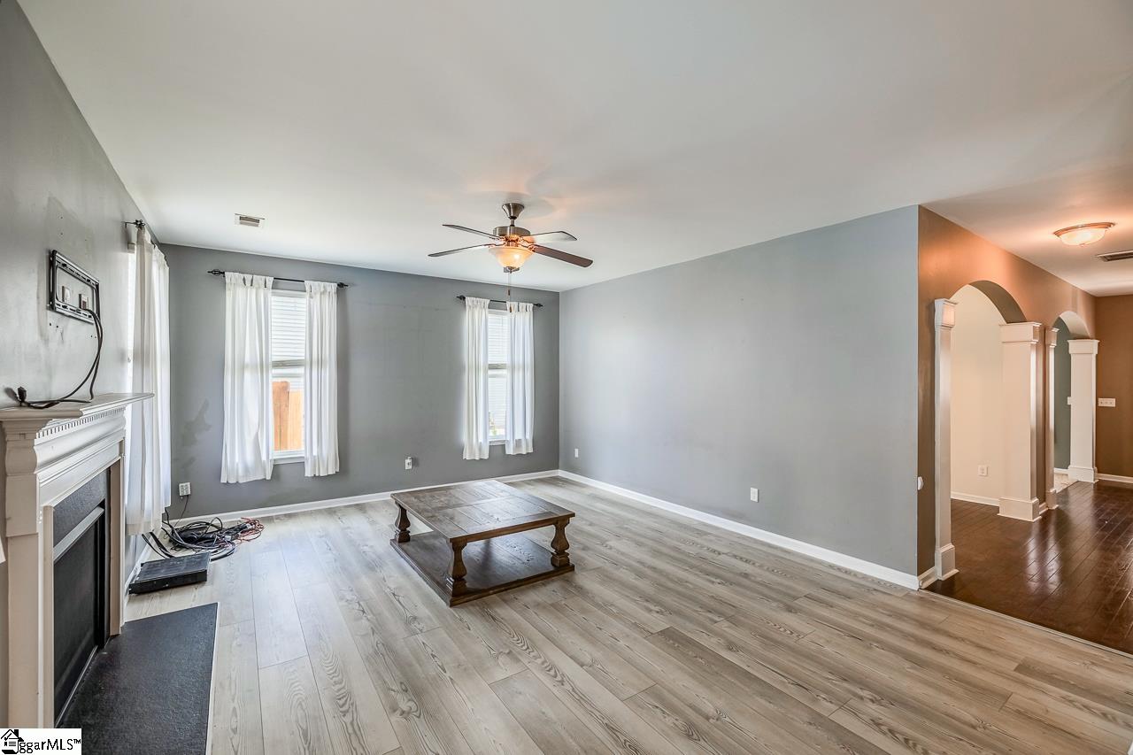 370 Slate Drive Boiling Springs, SC 29316 - Photo 11 of 49