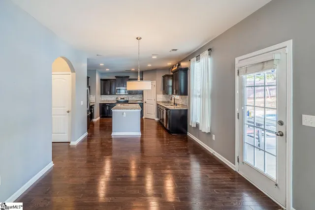 $415,000 | 370 Slate Drive, Boiling Springs, SC 29316