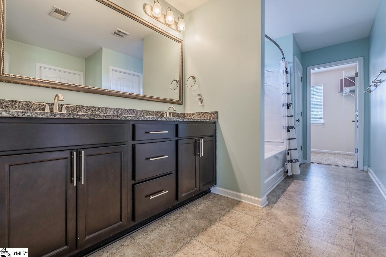 370 Slate Drive Boiling Springs, SC 29316 - Photo 28 of 49