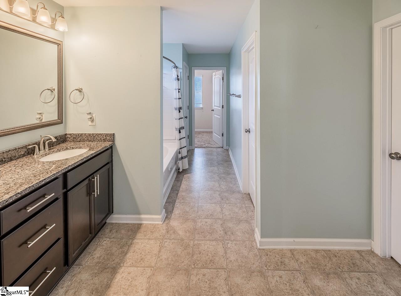 370 Slate Drive Boiling Springs, SC 29316 - Photo 30 of 49