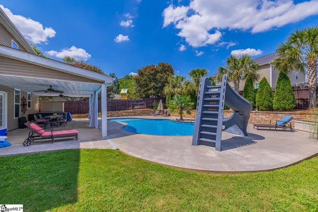 $415,000 | 370 Slate Drive, Boiling Springs, SC 29316