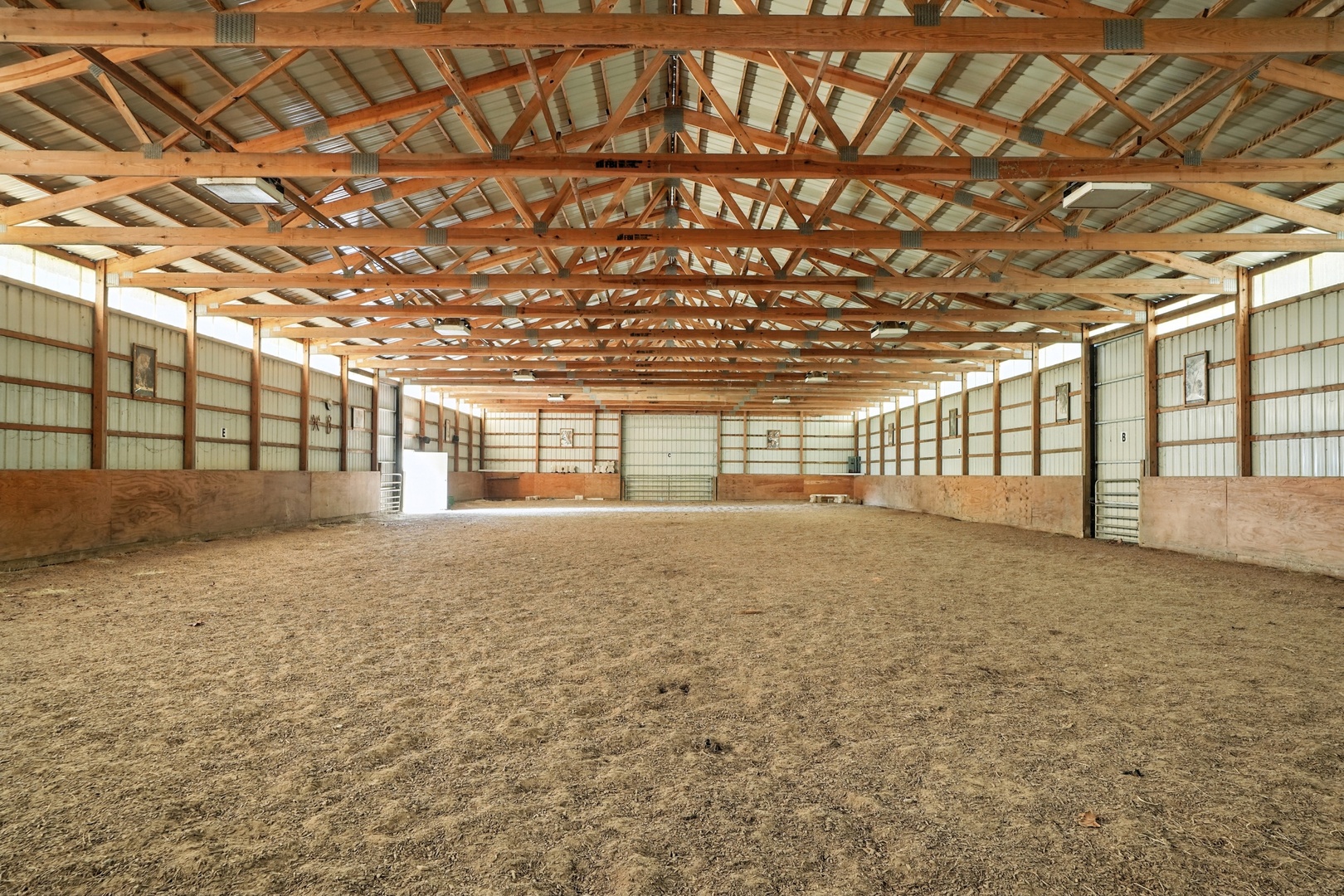 18409 Haas Road Mokena, IL 60448 - Photo 11 of 22 a view of an empty room