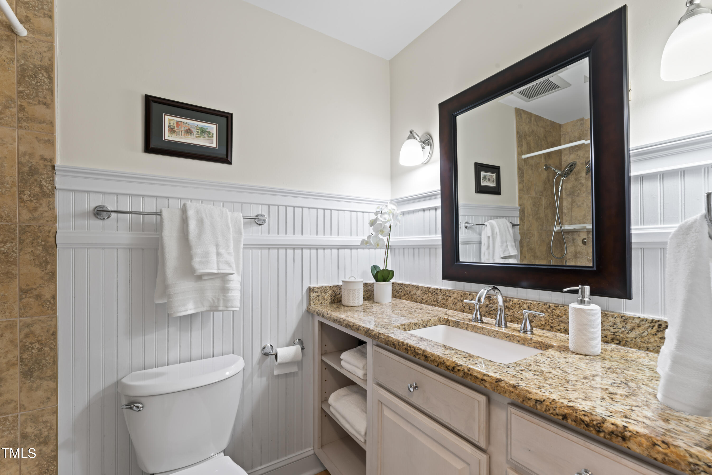 5902 Woodberry Road Durham, NC 27707 - Photo 17 of 38 photos_high_resolution_DSC04264