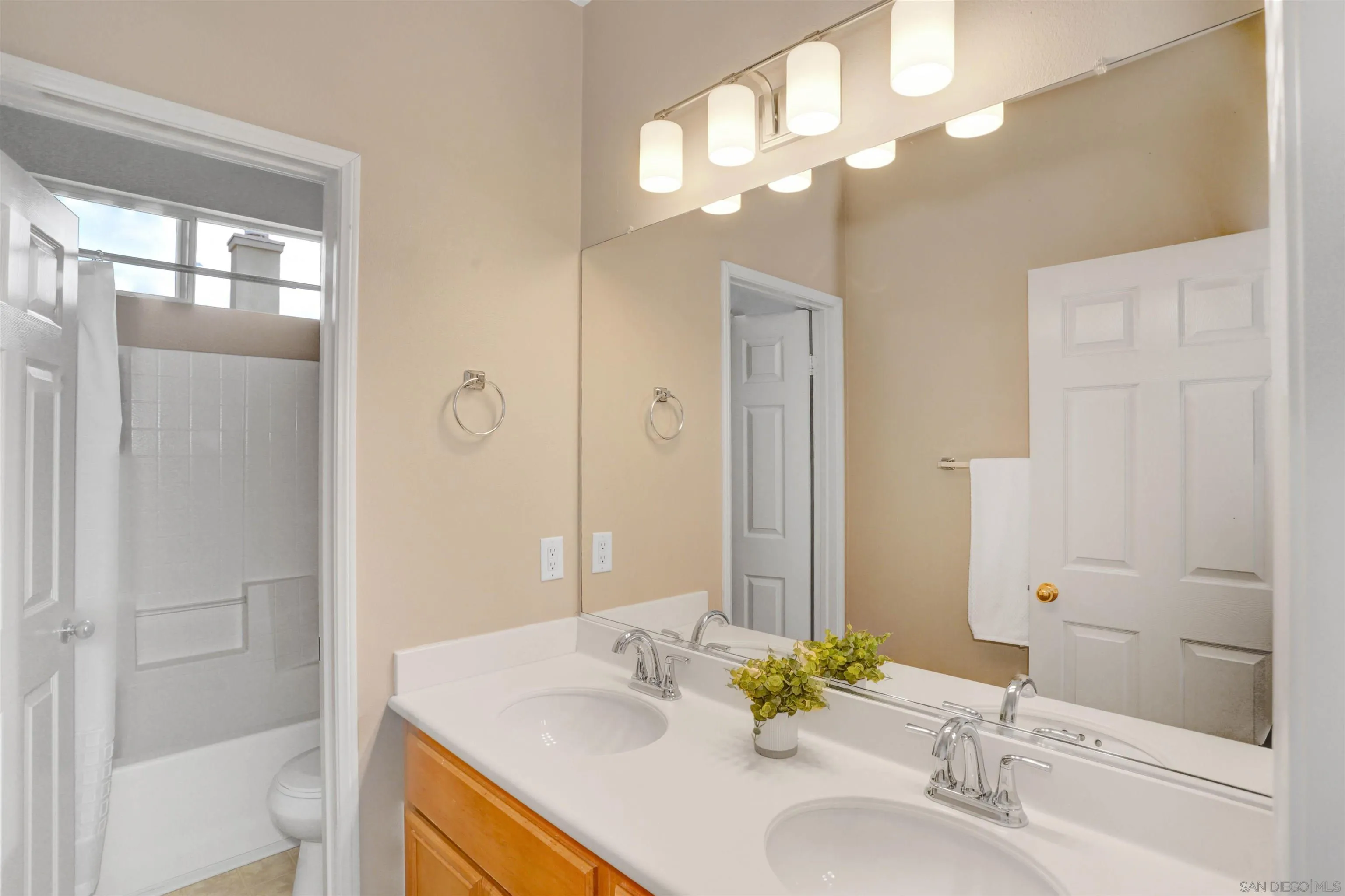 5180 Bluegrass Way Oceanside, CA 92057 - Photo 27 of 56