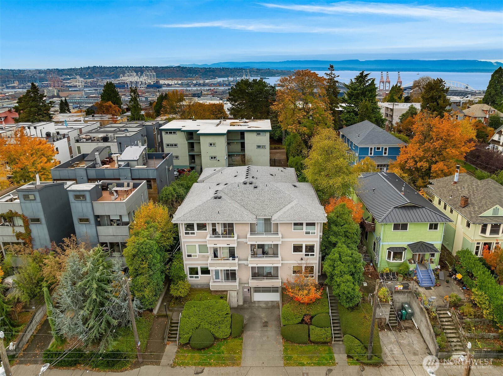 1511 14th Avenue South, Unit 103 Seattle, WA 98144 - Photo 27 of 34