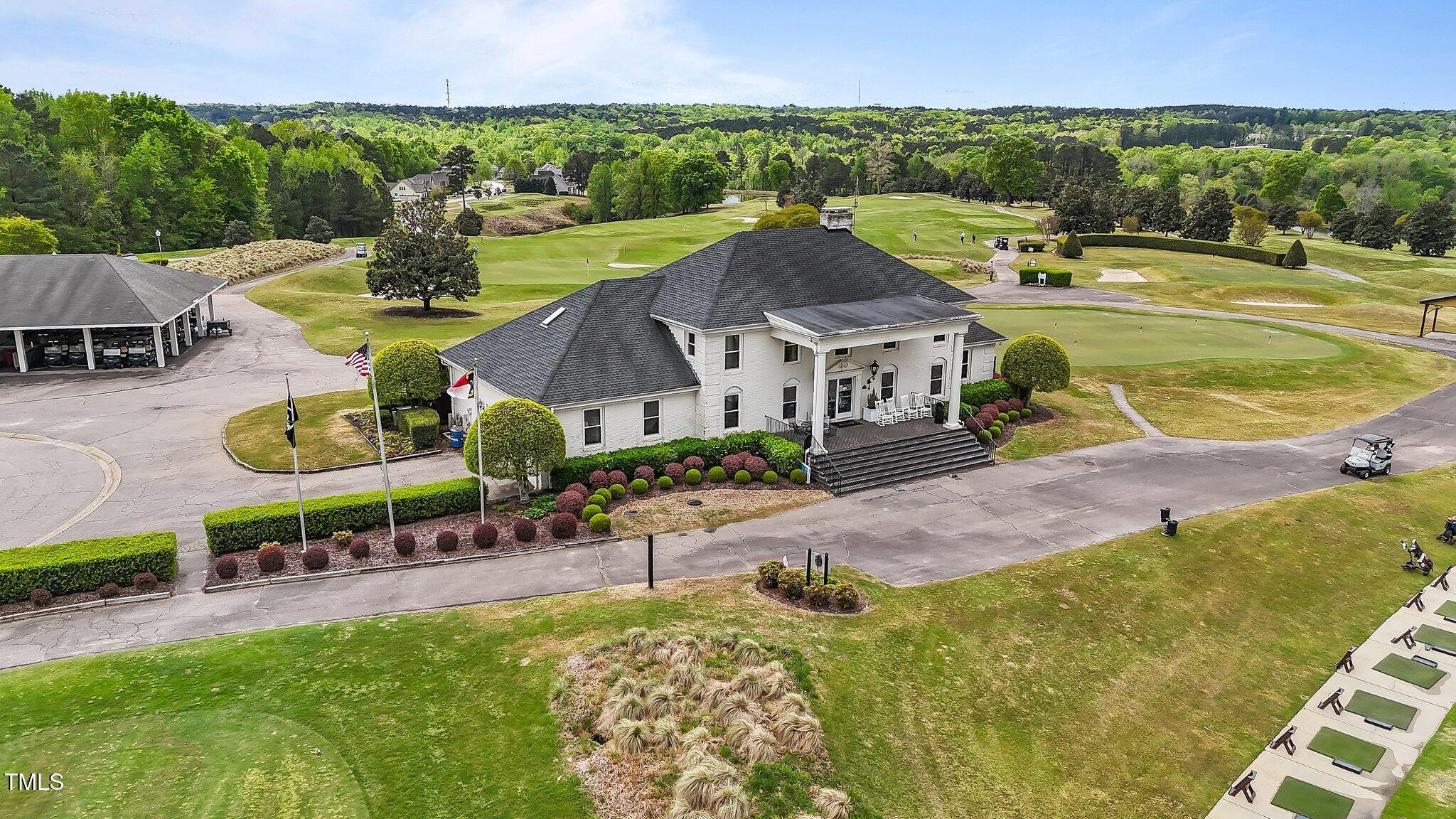 1053 Loop Road Clayton, NC 27527 - Photo 32 of 36 19-web-or-mls-DJI_20250411131816_0049_D