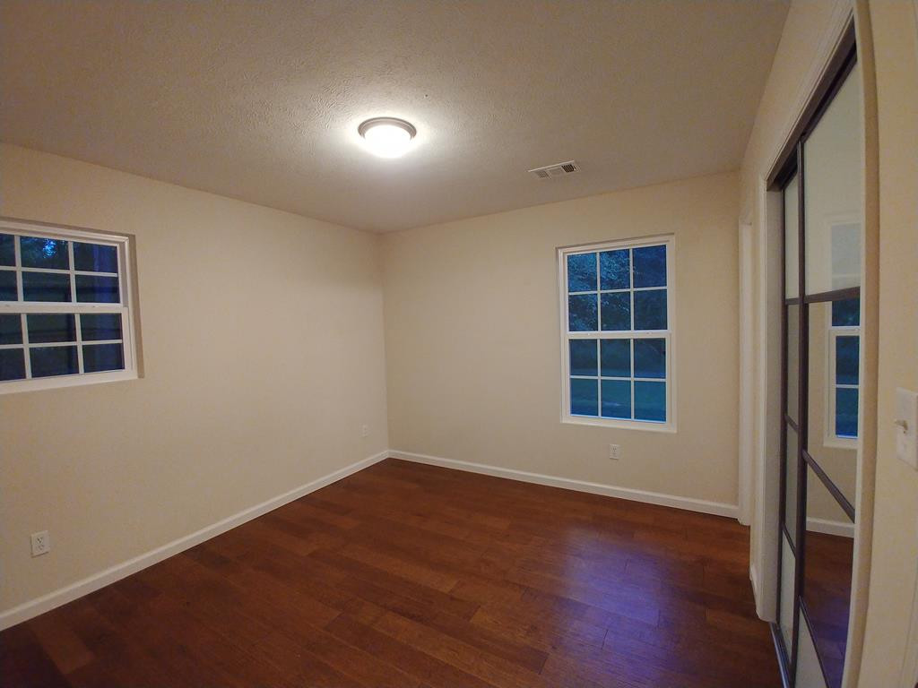 1054 Bonner Road Lincolnton, GA 30817 - Photo 19 of 22 Owner's Bedroom