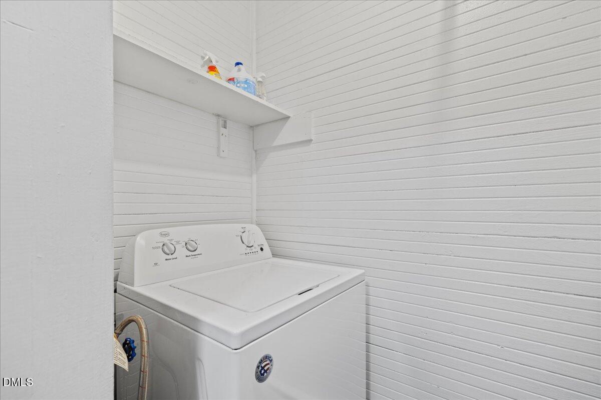 108 West Garner Road Garner, NC 27529 - Photo 43 of 53 a utility room with dryer and washer