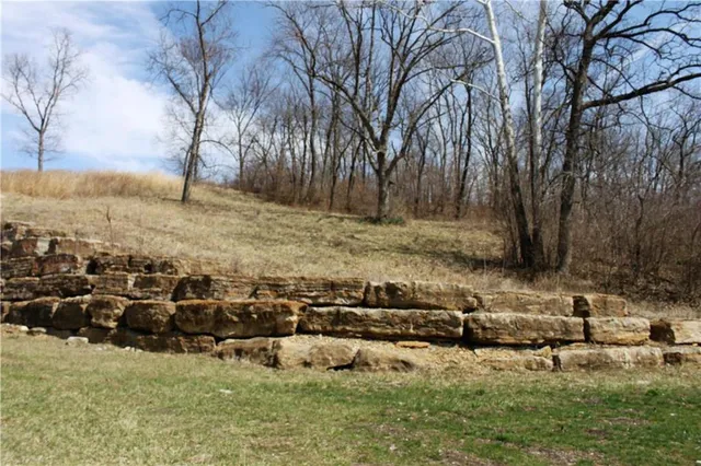 $150,000 | 9905 North Cypress Avenue, Kansas City, MO 64156