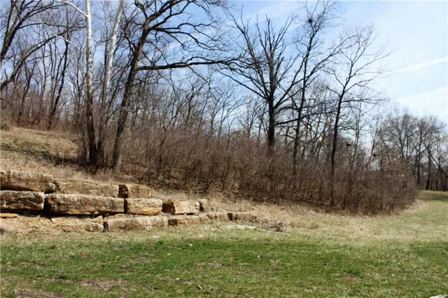 $150,000 | 9905 North Cypress Avenue, Kansas City, MO 64156