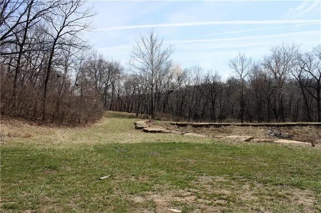 $150,000 | 9905 North Cypress Avenue, Kansas City, MO 64156