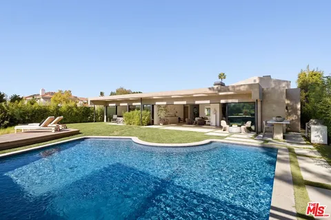 a view of outdoor space yard swimming pool and patio