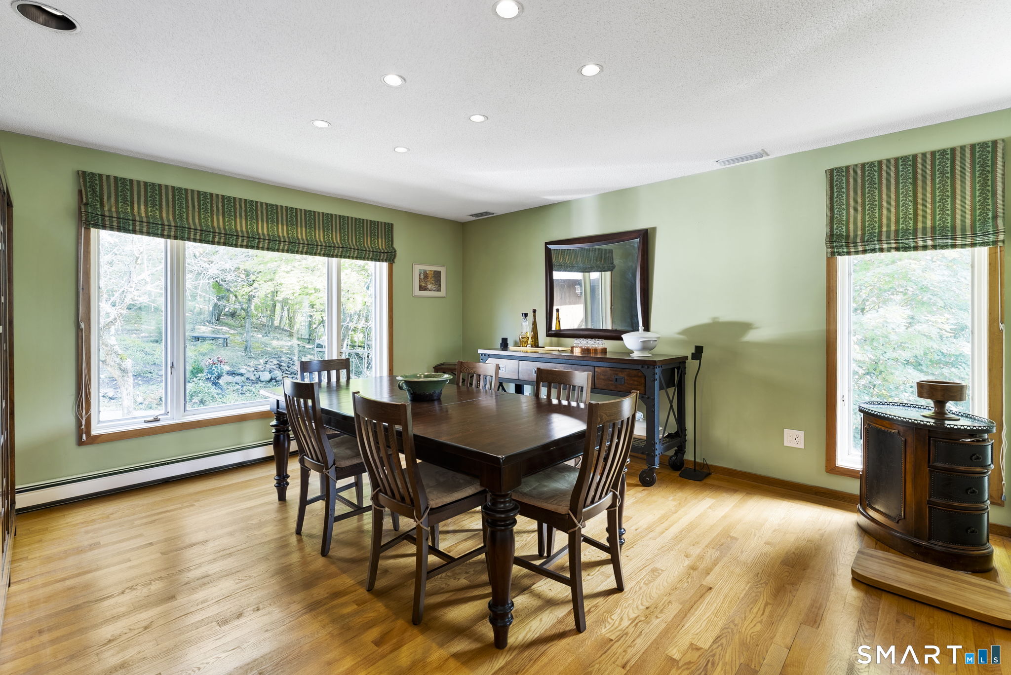 86 Washburn Road Canton, CT 06019 - Photo 9 of 37 Gallery Image 9