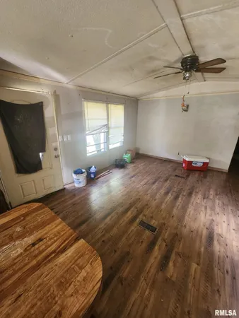 $27,500 | 254 North Marnico Lane, Jacksonville, IL 62650