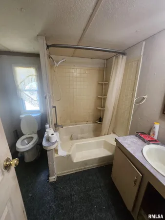 $27,500 | 254 North Marnico Lane, Jacksonville, IL 62650