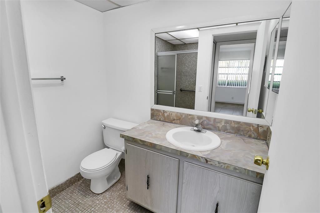 580 Normandy Lane, Unit 580 Delray Beach, FL 33484 - Photo 16 of 28