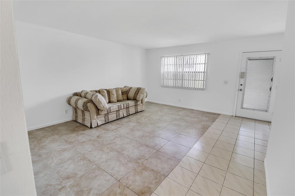 580 Normandy Lane, Unit 580 Delray Beach, FL 33484 - Photo 8 of 28