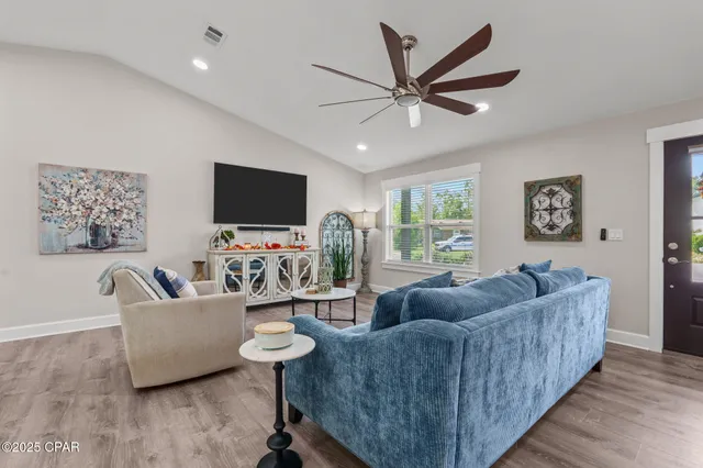 $338,500 | 3906 Becora Court, Panama City, FL 32405