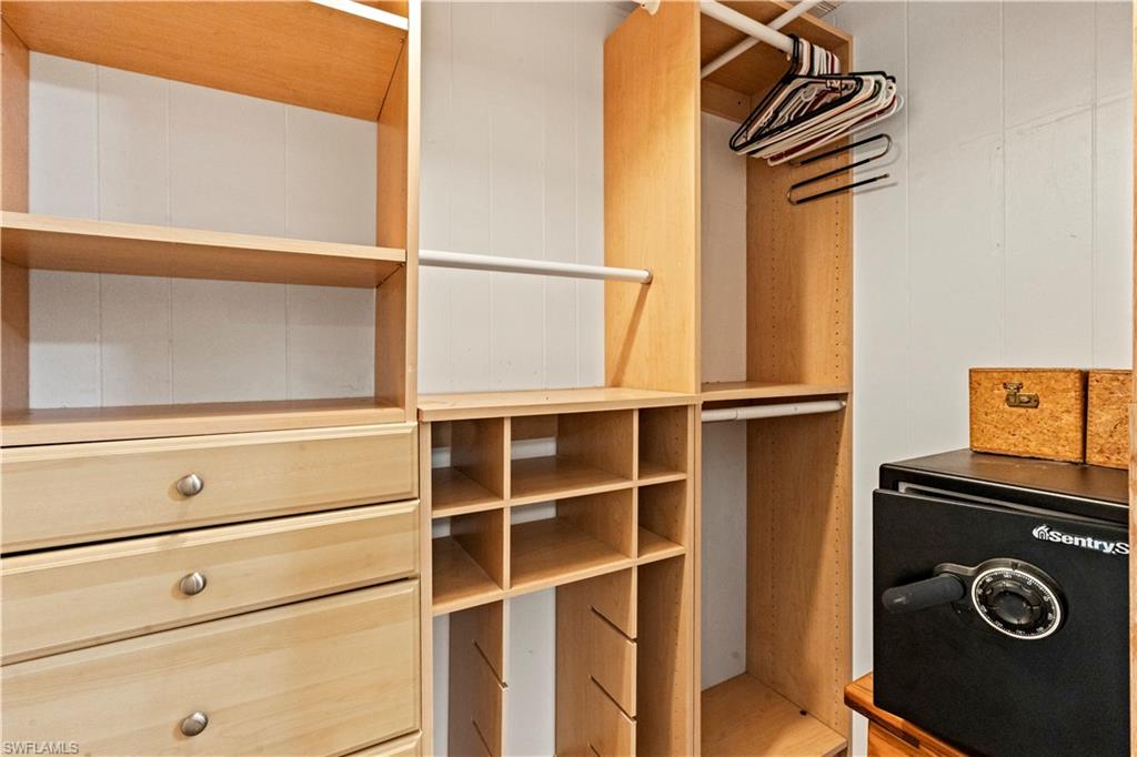 12861 Iona Road Fort Myers, FL 33908 - Photo 22 of 32