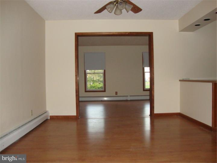 188 Rose Valley Road Pottstown, PA 19464 - Photo 3 of 14 Gallery Image 3
