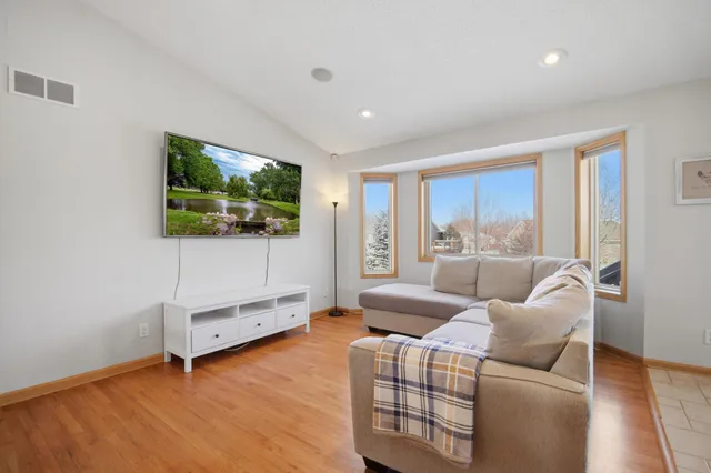 $357,900 | 750 22nd Street Southeast, Owatonna, MN 55060