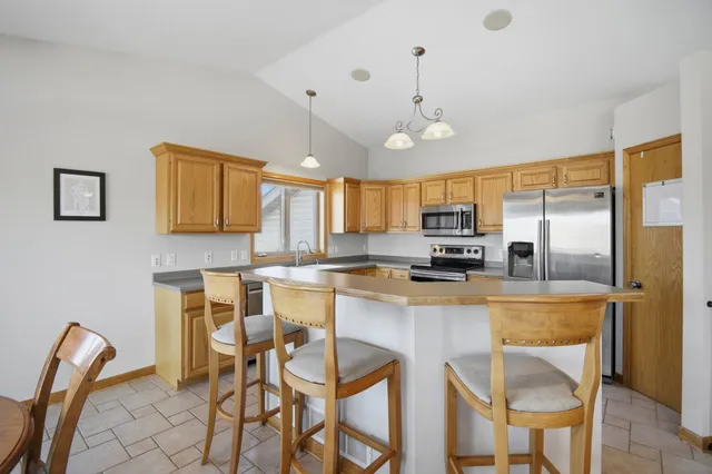 $357,900 | 750 22nd Street Southeast, Owatonna, MN 55060