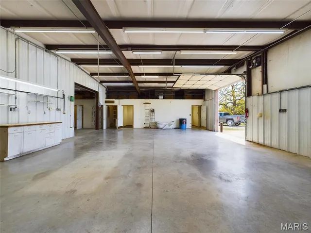 $249,900 | 141 T-45, Stoutland, MO 65567