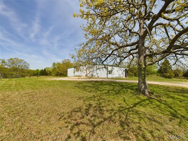 $249,900 | 141 T-45, Stoutland, MO 65567