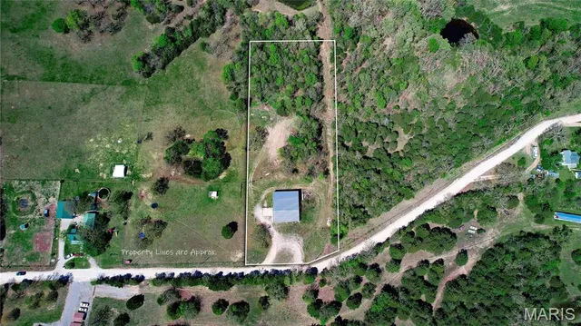 $249,900 | 141 T-45, Stoutland, MO 65567