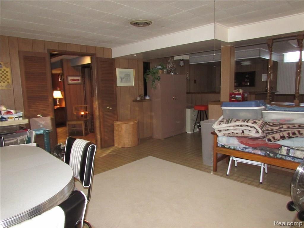 834 North Gulley Road Dearborn, MI 48128 - Photo 14 of 26 834 Gulley 016.JPG